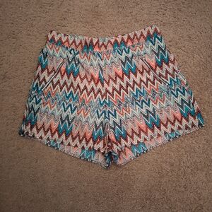 Vibrant Zigzag High Waist Women's Shorts